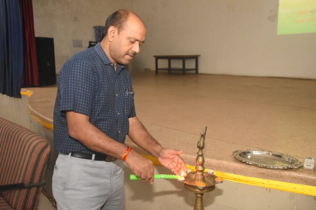 पूर्वाेत्तर रेलवे में राजभाषा सप्ताह समारोह-2024 की शुरुआत राजभाषा सप्ताह समारोह-2024 पर उद्घाटन समारोह