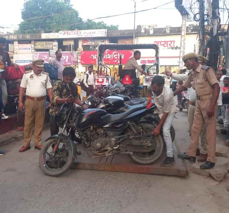 गोरखपुर समाचार : टॉप 10 महत्वपूर्ण समाचार फटाफट अंदाज में गोरखपुर समाचार : टॉप 10 महत्वपूर्ण समाचार फटाफट अंदाज में