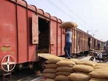 माल लदान में पूर्वोत्तर रेलवे की बड़ी उपलब्धि पूर्वोत्तर रेलवे में जुलाई मे माल लदान का आकड़ा