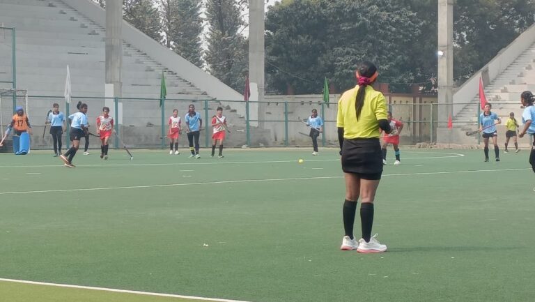 Prayagraj Girls Hockey Team Win : टूर्नामेंट के तीसरे दिन दिखा आक्रामक खेल