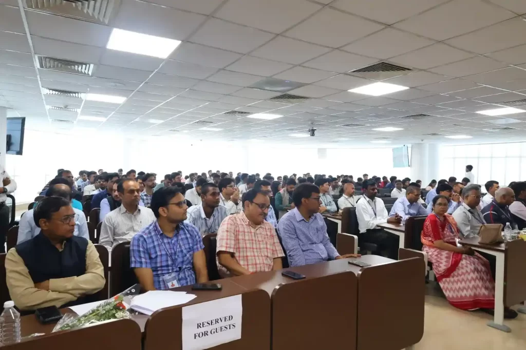 Engineering Research and Innovation: भविष्य की तकनीकी क्रांति! इंजीनियरिंग अनुसंधान और नवाचार (Engineering Research and Innovation): एमएमएमयूटी में अंतरराष्ट्रीय सम्मेलन