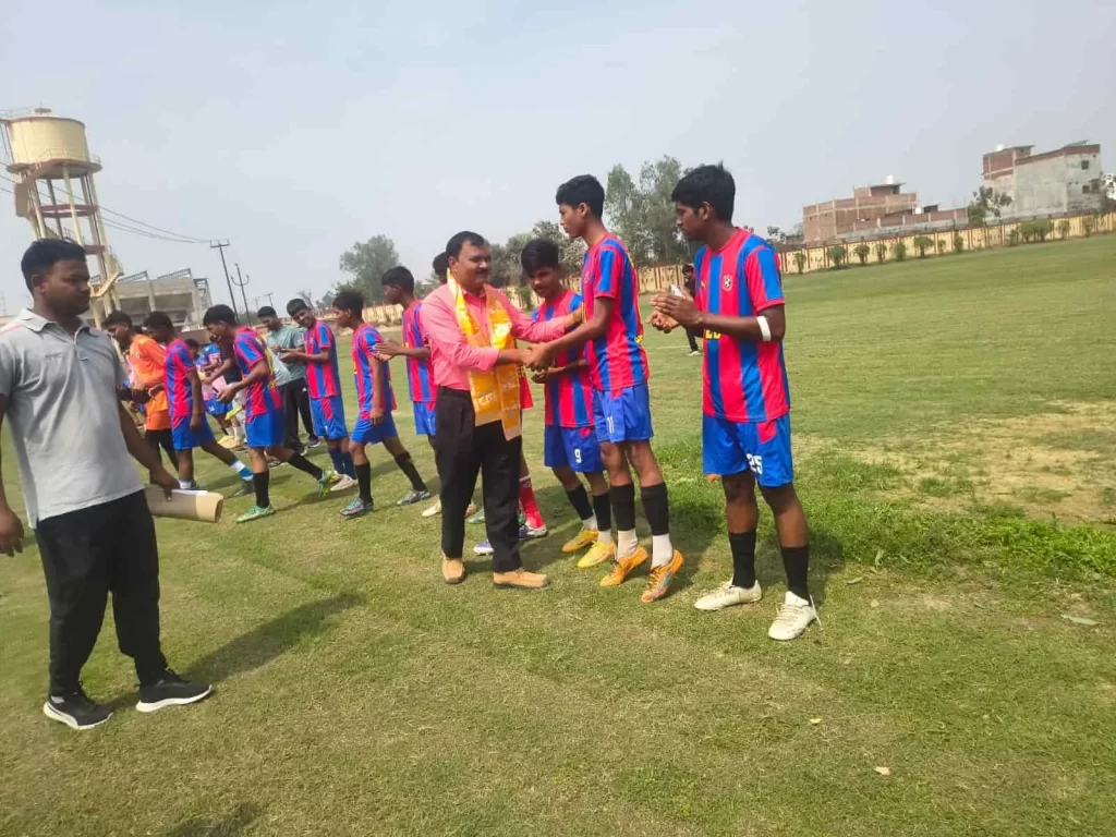 Maharana Pratap Inter College Football : शानदार खिताबी जीत! महाराणा प्रताप इंटर कॉलेज फुटबॉल (Maharana Pratap Inter College Football) टीम बनी गोरखपुर की नई 'चैंपियन'